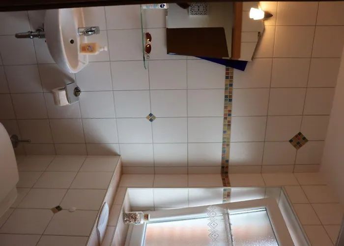 Aalreuse-1-bantsbalje-7b * نورديش